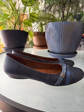 Eurosoft Shainna Navy Women's Ballet Flats with Decorative Strap
